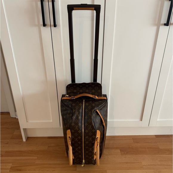 Authentic Louis Vuitton Eloe roller bag / luggage / carry on / duffel bag - Picture 1 of 14